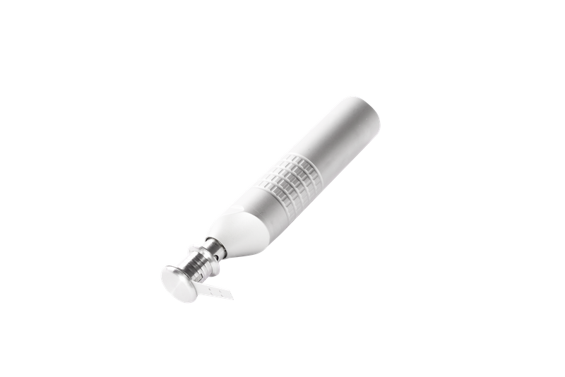 Scie micro oscillante